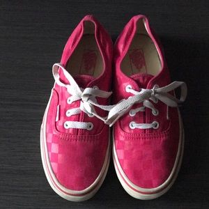 Pink Off the Wall Vans